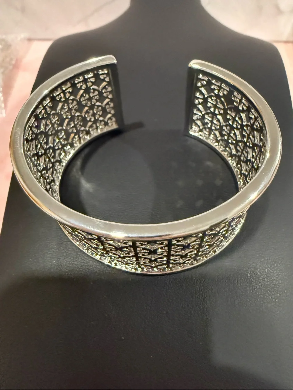 Tory Burch like new